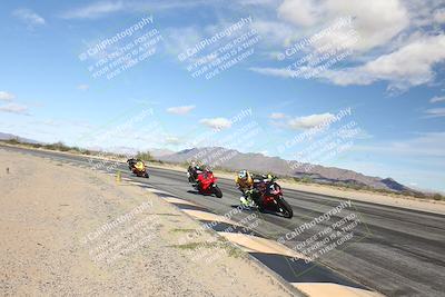 media/Nov-16-2025-Race Pace (Sun) [[8c5fa54630]]/Non Verified Riders (1st 20 Minutes)/3-Turn 3 Inside (11am)/